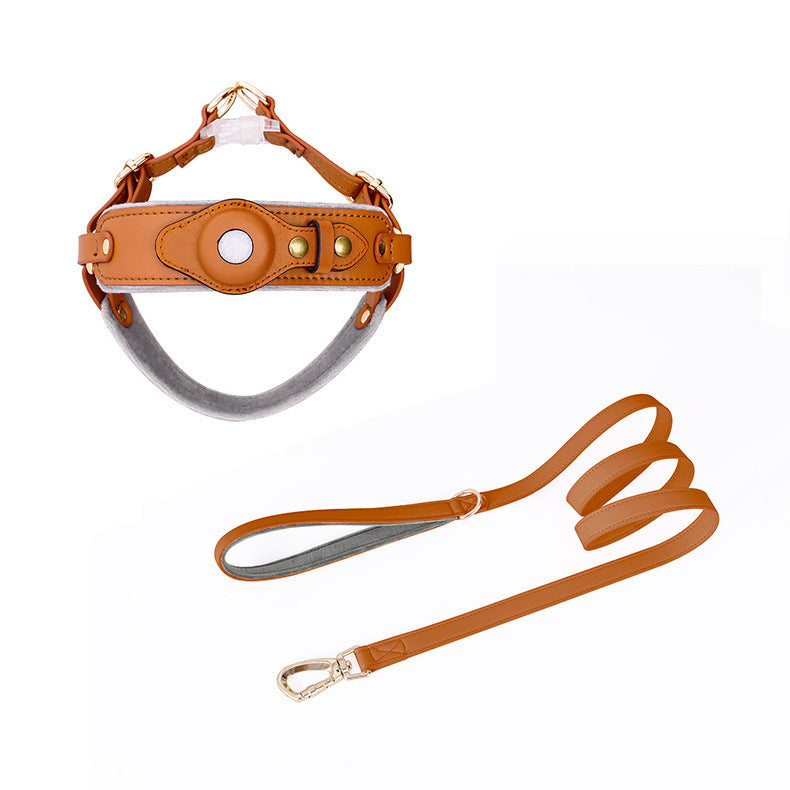 The Executive Leather AirTag Harness
