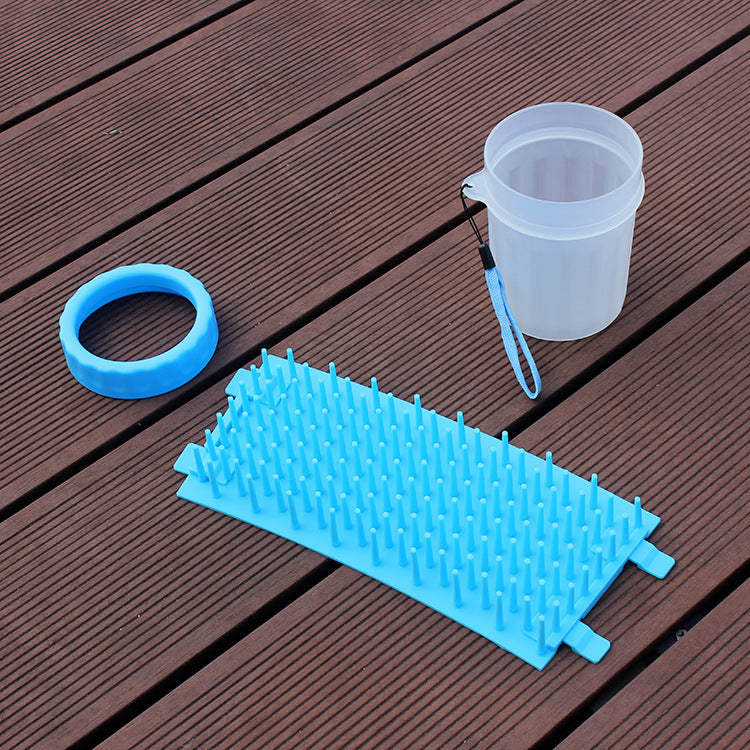 The Pearly Paw Washer Cup
