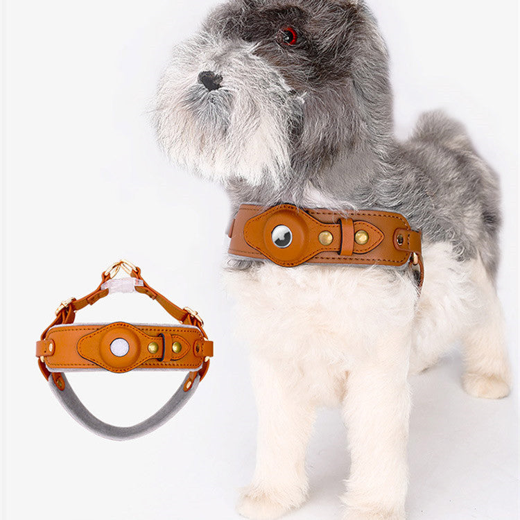 The Executive Leather AirTag Harness